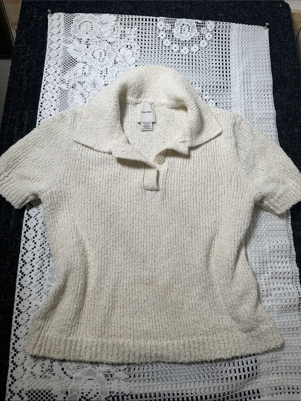 Calvin Klein Cream Short-Sleeve Turtleneck Polo‎ Sweater
